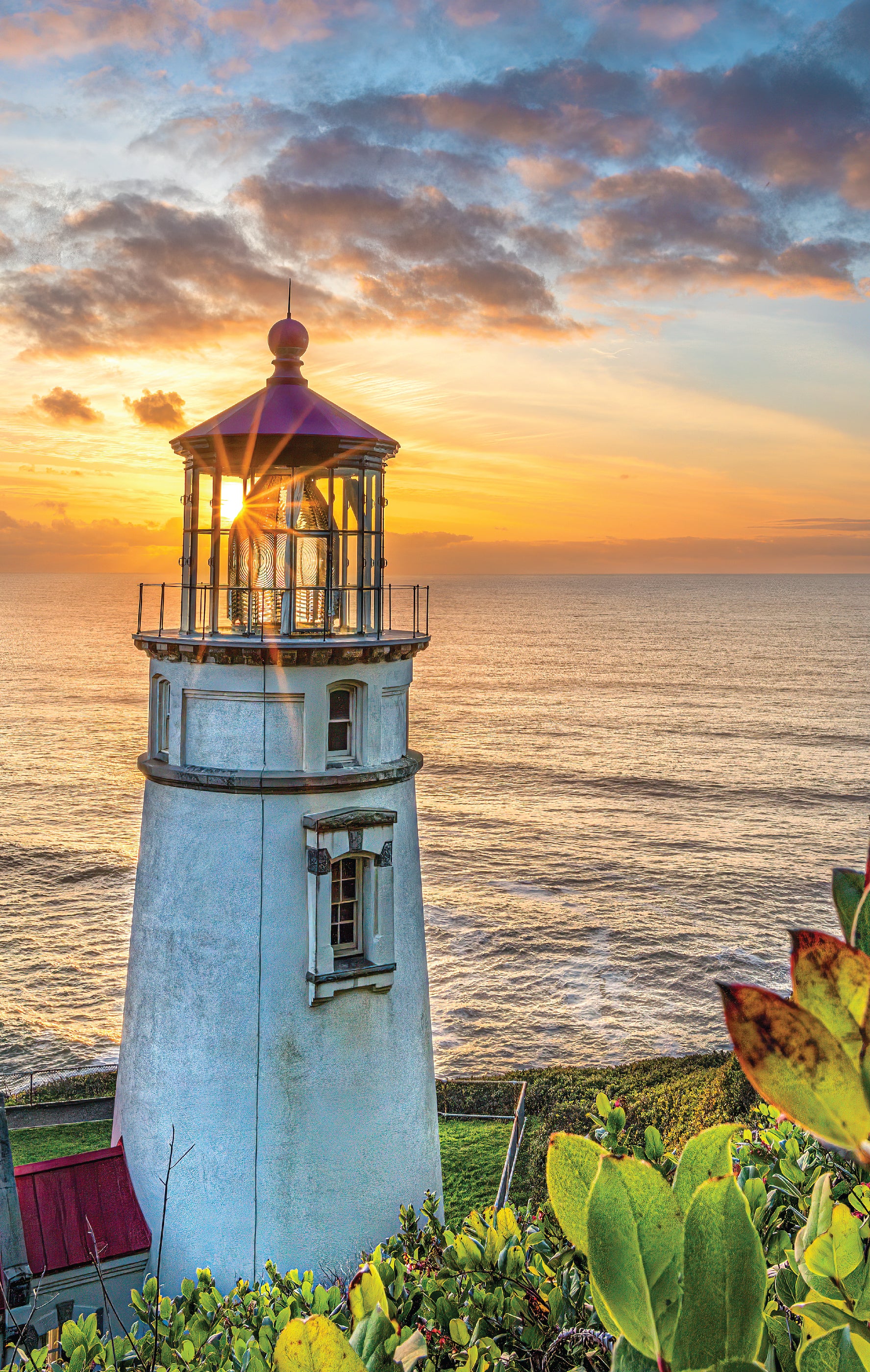 Heceta Head Lighthouse, Last Light